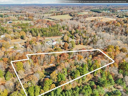 187 Rebel Hill Dr, Mooresville, NC, 28115-9337 | Card Image