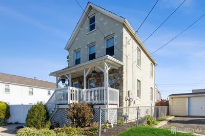 106 Fairfield Avenue, House other with 2 bedrooms, 1 bathrooms and null parking in Fords NJ | Image 1