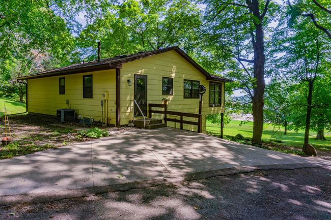 5200 Dahlgren Rd, House other with 4 bedrooms, 2 bathrooms and null parking in Chaska MN | Image 45