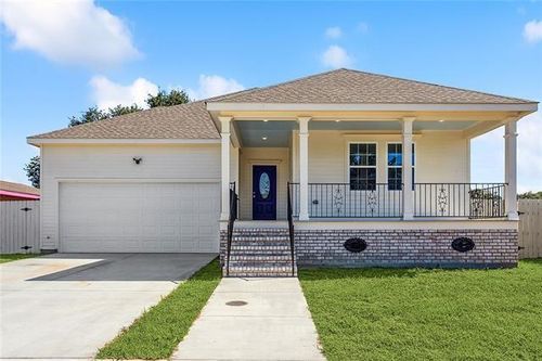 11120 Morrison Rd, New Orleans, LA, 70128-1829 | Card Image