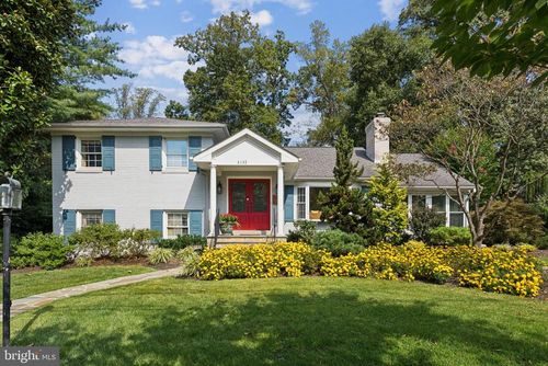 8102 Thoreau Dr, BETHESDA, MD, 20817-3160 | Card Image