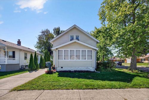 427 W 14th St, Mishawaka, IN, 46544-5210 | Card Image