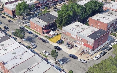 85 75th St, Woodhaven, NY, 11421-1049 | Card Image