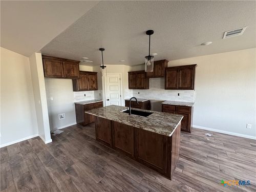 6001 Aquilla Dr, Killeen, TX, 76542-7028 | Card Image