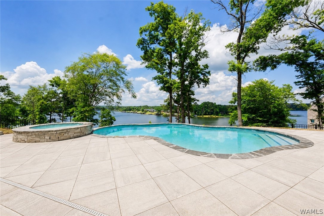 Residential in Northport 2