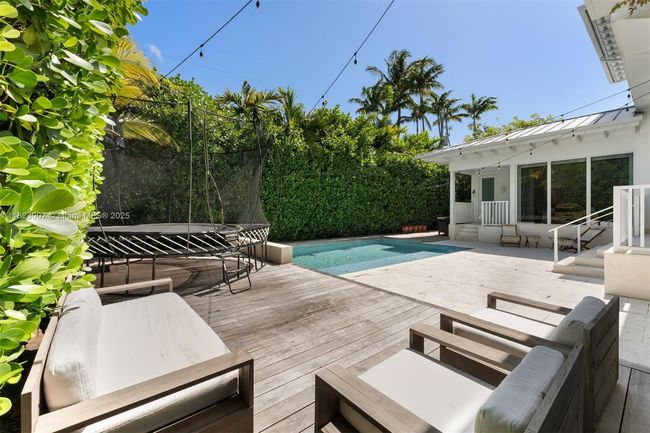 220 Cypress Dr, House other with 5 bedrooms, 6 bathrooms and null parking in Key Biscayne FL | Image 55