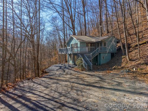 744 Coon Creek Rd, Franklin, NC, 28734-2394 | Card Image