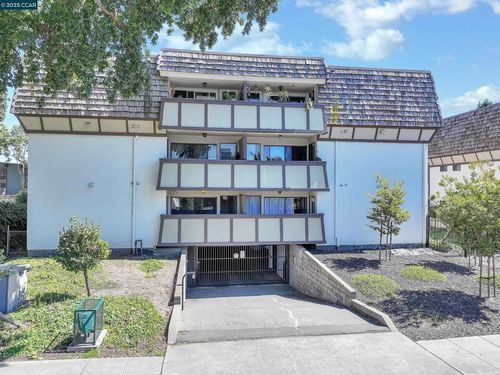 apt-111-1550 Bancroft Ave, San Leandro, CA, 94577-5264 | Card Image