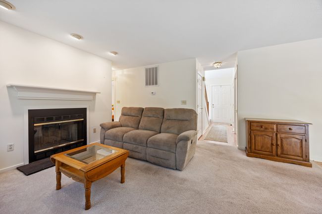 21 - 21 Cannon Ridge Dr, Condo with 3 bedrooms, 2 bathrooms and null parking in Watertown CT | Image 4
