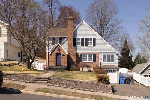 16 Haviland St, Bristol, CT, 06010-5656 | Card Image