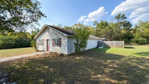 2116 W Main St, Clarksville, AR, 72830-3245 | Card Image