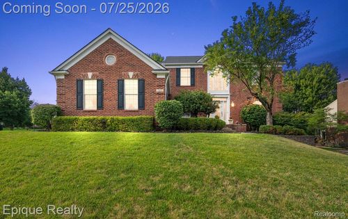 1909 Catlin Dr, Rochester, MI, 48306-4594 | Card Image