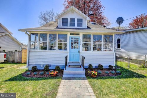 3713 27th St, CHESAPEAKE BEACH, MD, 20732-9387 | Card Image
