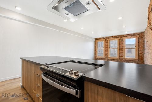 206-59 E Park St, Butte, MT, 59701-1711 | Card Image