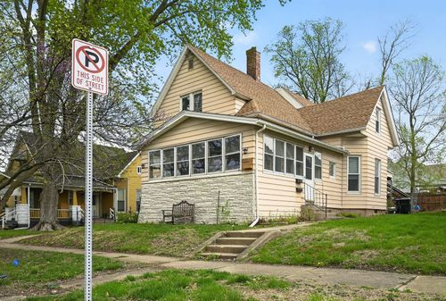 1003 Lee St, Bloomington, IL, 61701-2722 | Card Image