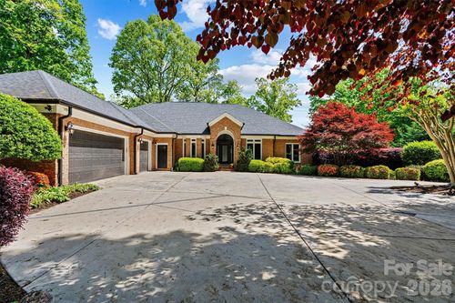 22026 Satilla Dr, Cornelius, NC, 28031-6734 | Card Image