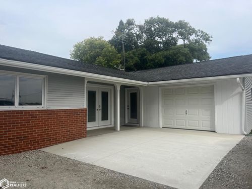 182 Warbler Ave, Ackley, IA, 50601-8578 | Card Image
