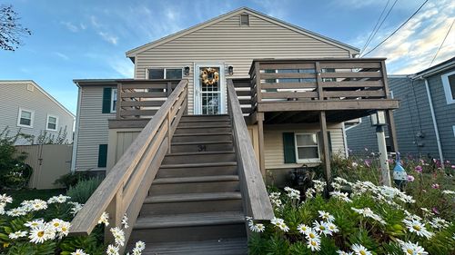 34 Brookline Ave, Hull, MA, 02045-2274 | Card Image