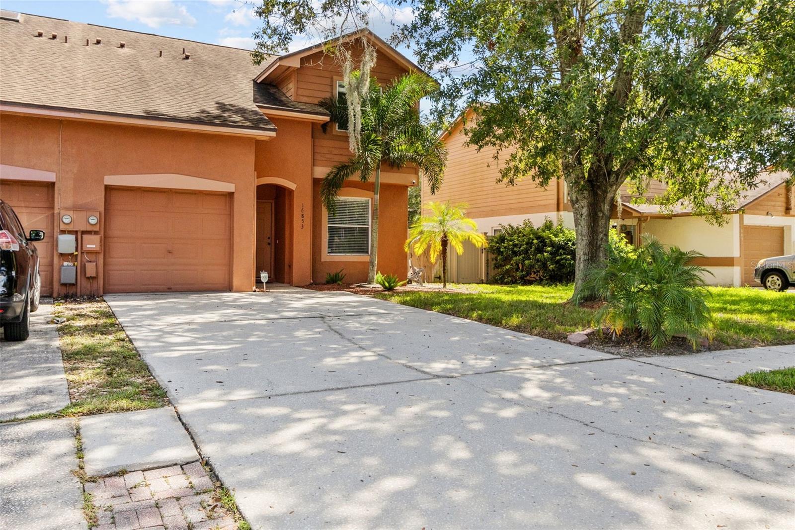 Le Clare Shores Dr, Tampa, FL 33624