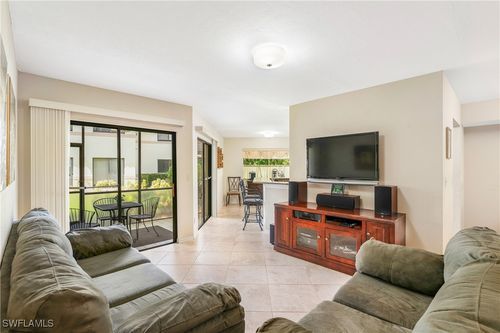 8-6-47 Bennington Dr, NAPLES, FL, 34104-6553 | Card Image