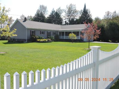 163 Lakefront Lane, House other with 4 bedrooms, 2 bathrooms and null parking in Barton VT | Image 1