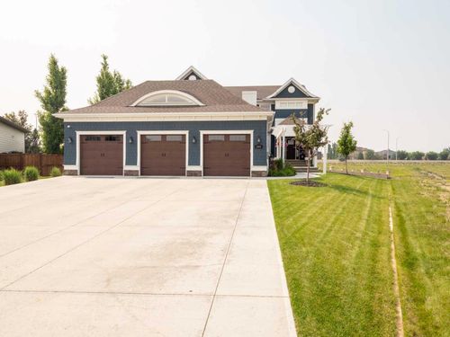 245 Prairie Rose Place, Lethbridge, AB, T1K5V7 | Card Image