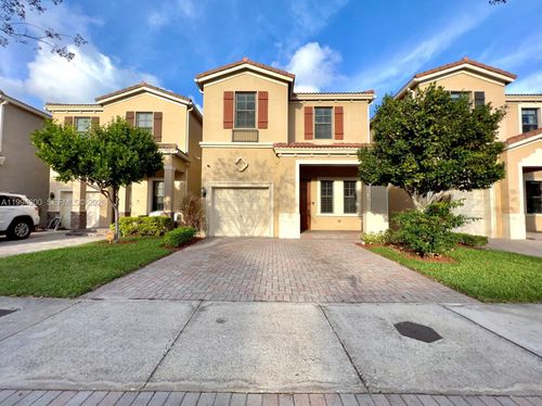 649 Ne 191st St, Miami, FL, 33179-3917 | Card Image