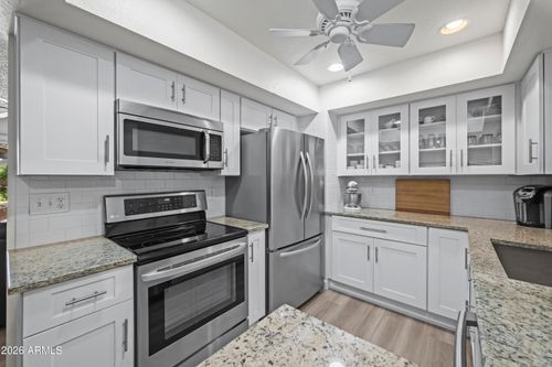 130-4444 E Paradise Village Pkwy N, Phoenix, AZ, 85032-6818 | Card Image