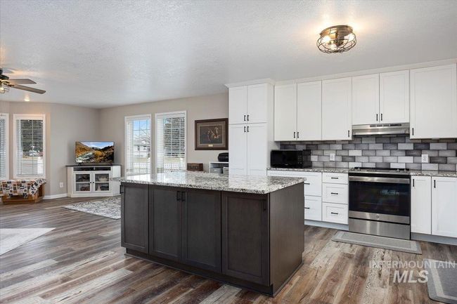 110 Toner Dr, Townhouse with 2 bedrooms, 2 bathrooms and 1 parking in Paul ID | Image 9