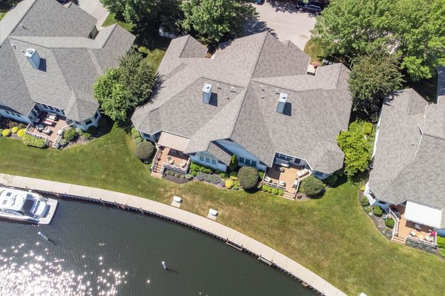 8_Harbor_Point_Ln-71 | Image 52