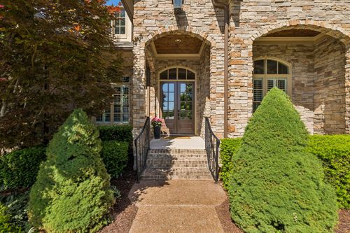 990 Still Forest Dr, Brentwood, TN, 37027-1406 | Card Image