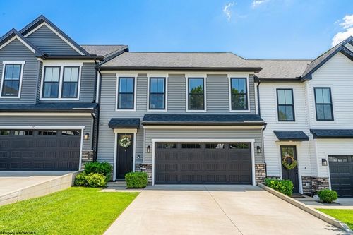 18 Reyes Ln, Morgantown, WV, 26508-2200 | Card Image