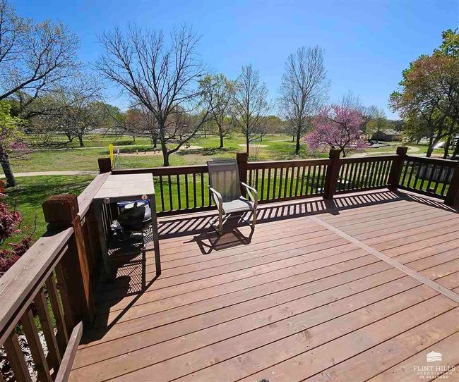 1605 Parkplace Court, House other with 3 bedrooms, 3 bathrooms and null parking in Abilene KS | Image 43