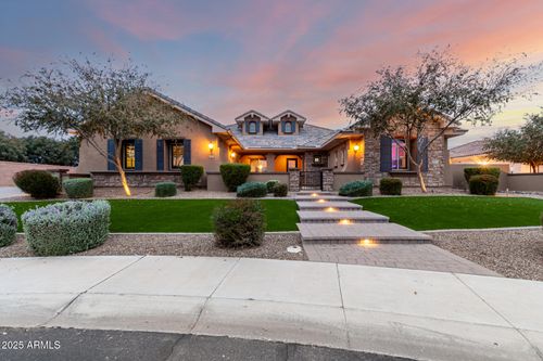 6017 S Marin Ct, Gilbert, AZ, 85298-1207 | Card Image