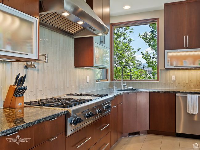 6639 Chaparral Rd, House other with 5 bedrooms, 8 bathrooms and 8 parking in Huntsville UT | Image 13