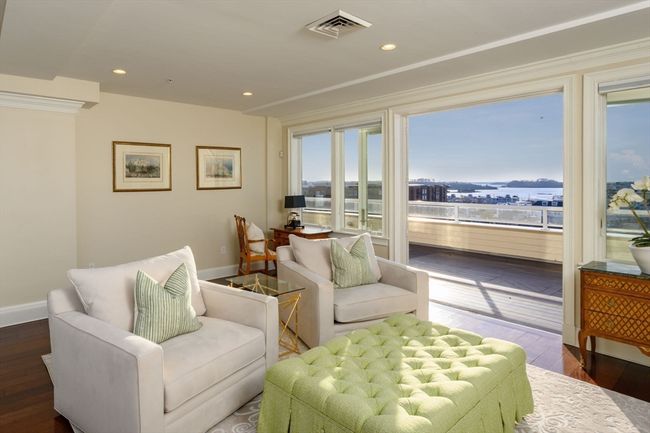 APT-302 - 1 Longbeach Ave, Condo with 2 bedrooms, 2 bathrooms and null parking in Hull MA | Image 12