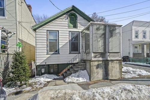 22 Orr St, Troy, NY, 12180-1337 | Card Image