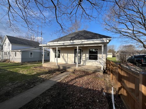 204 S Oak St, Arrowsmith, IL, 61722-7539 | Card Image