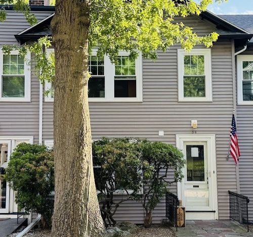 2-36 Beaconsfield Rd, Brookline, MA, 02445-3305 | Card Image