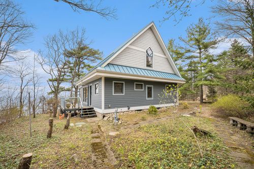 27901 Shorewood Dr, Covert, MI, 49043-9542 | Card Image