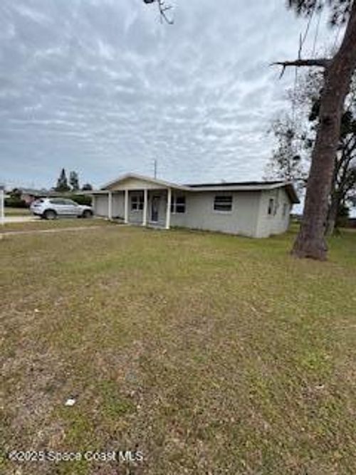 705 Fern Ave, Titusville, FL, 32796-2346 | Card Image