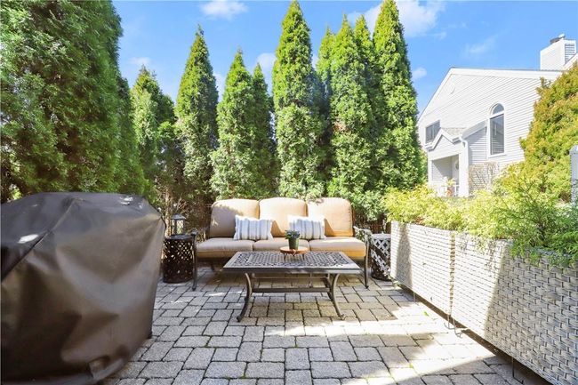 80 Lake Ridge Cv, Condo with 1 bedrooms, 1 bathrooms and 1 parking in Mohegan Lake NY | Image 9