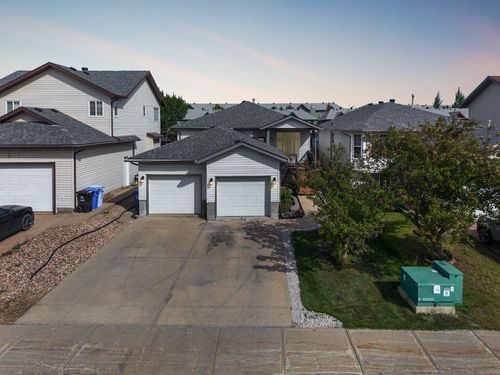 142 Laffont Way, Fort Mcmurray, AB, T9K2P9 | Card Image