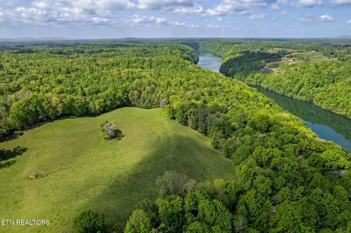 60 Three Island Rd, Walling, TN, 38587 | Card Image