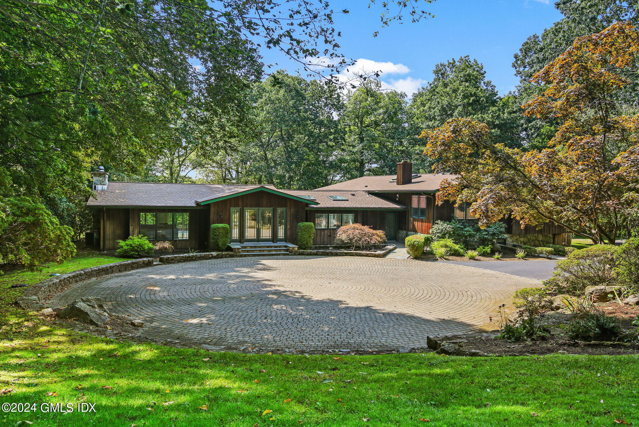 Wilshire Rd, Greenwich, CT 06831