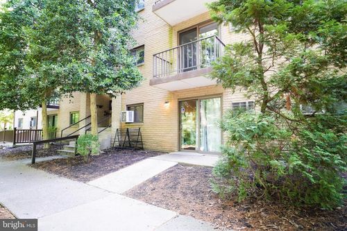 unit-20j-400 Glendale Rd, HAVERTOWN, PA, 19083-3181 | Card Image