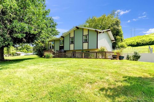 1608 Horns Hill Rd, Newark, OH, 43055-9392 | Card Image