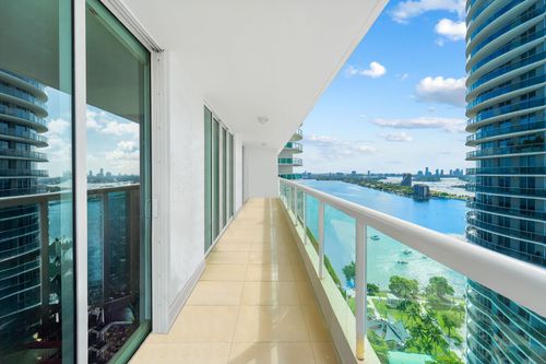 apt-2914-1800 N Bayshore Dr, Miami, FL, 33132-3231 | Card Image