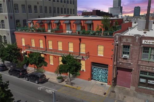 6-747 Magazine St, New Orleans, LA, 70130-7915 | Card Image