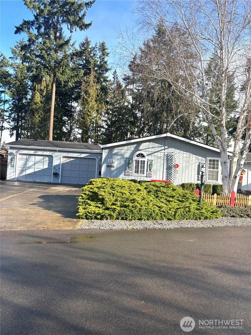 111 Green Meadows Dr, Sequim, WA, 98382-8255 | Card Image